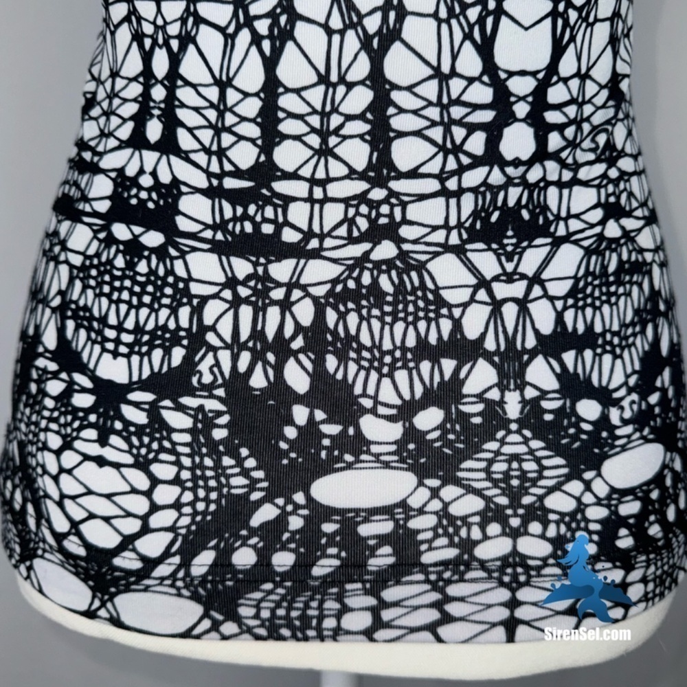 1057 lululemon Cool Racerback - Size 2 - White Black Glacier Lace - Picture 8 of 13